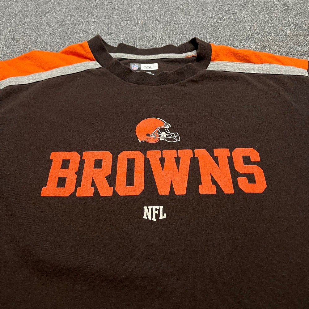 Cleveland Browns NFL Long Sleeve T Shirt Size Medium Brown Orange Football - Picture 6 of 6